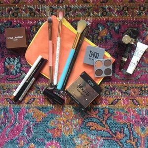 Never used makeup, brushes & beauty products 💅🏽